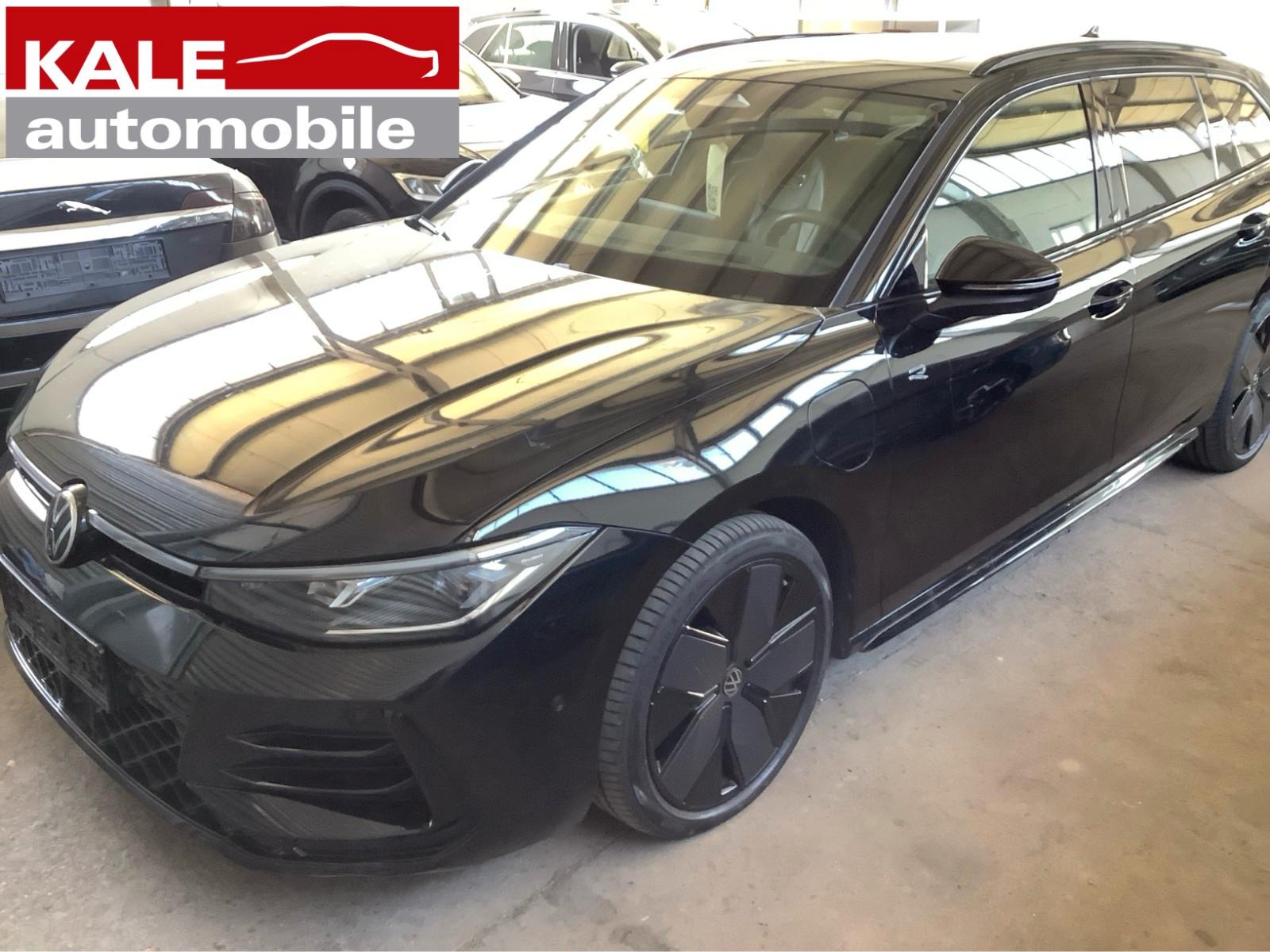 Volkswagen Passat eHybrid R-Line Signature*PANORAMA