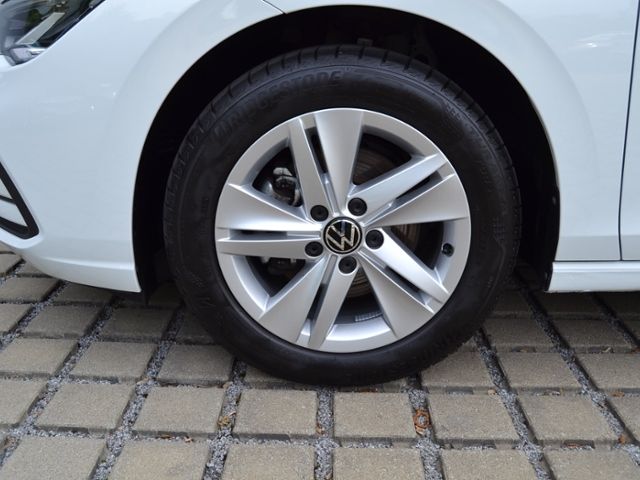 Golf VIII 1.5 TSI Life LED/NAVI+VZE/BUSINESS-PRE