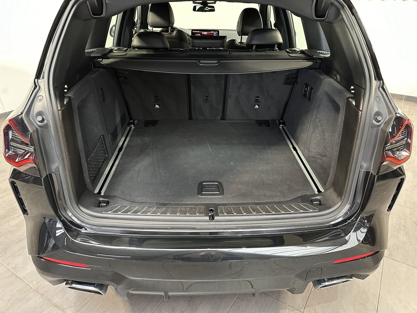 Fahrzeugabbildung BMW X3 xDrive30d M-Sport NAV+LED+AHK+20ZOLL+DAB+1HD