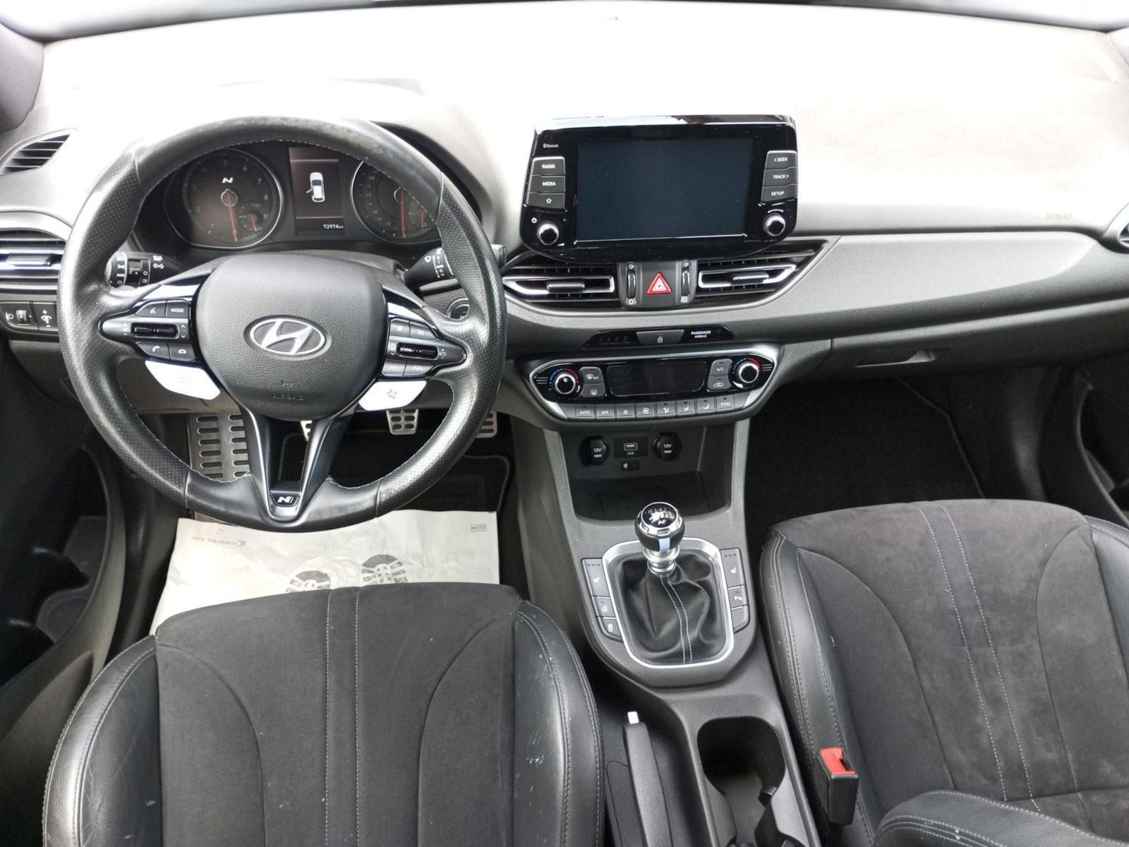 Fahrzeugabbildung Hyundai i30 N Performance 6-Gang N-Schalensitze