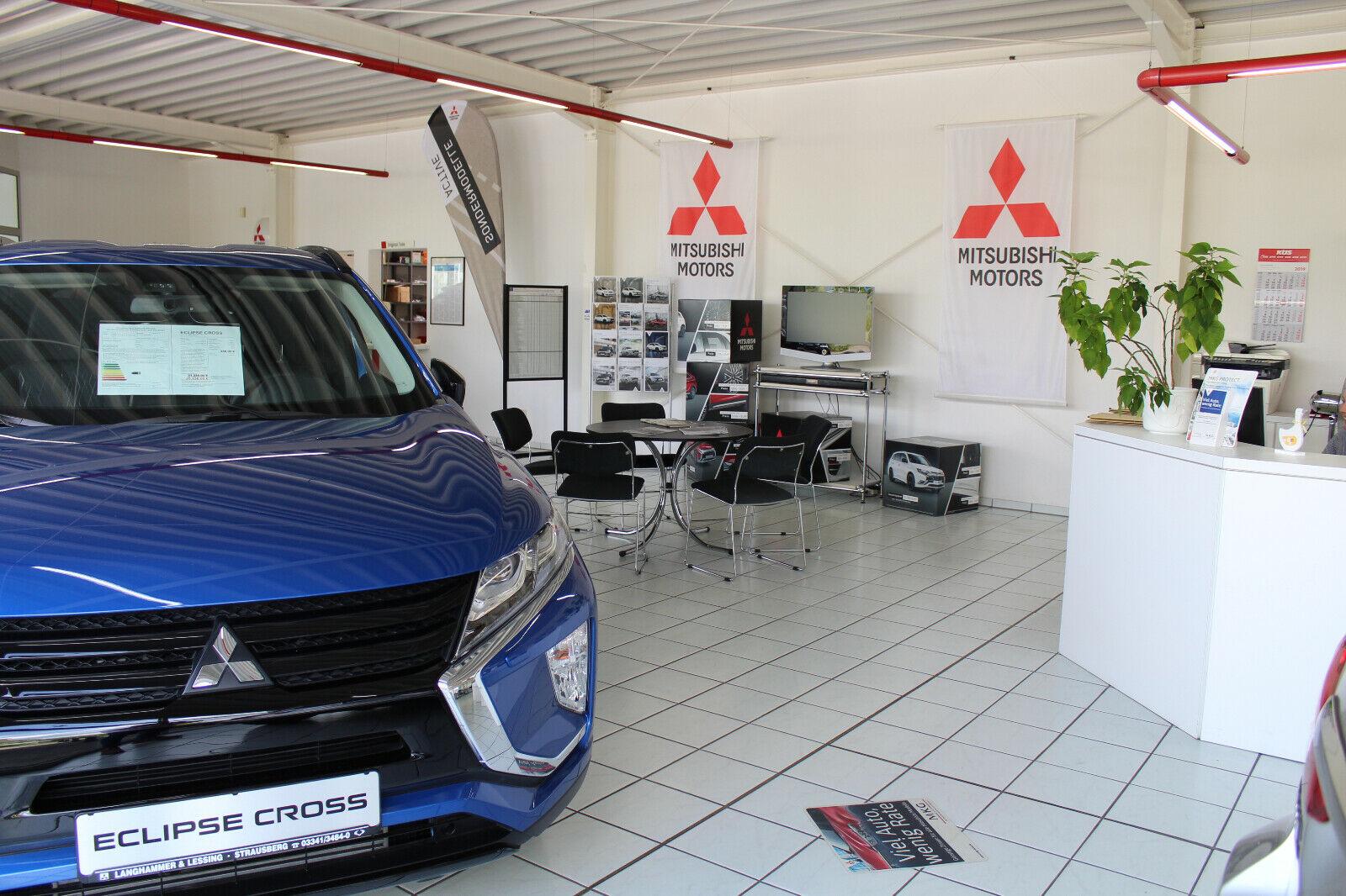 showroom-image-main