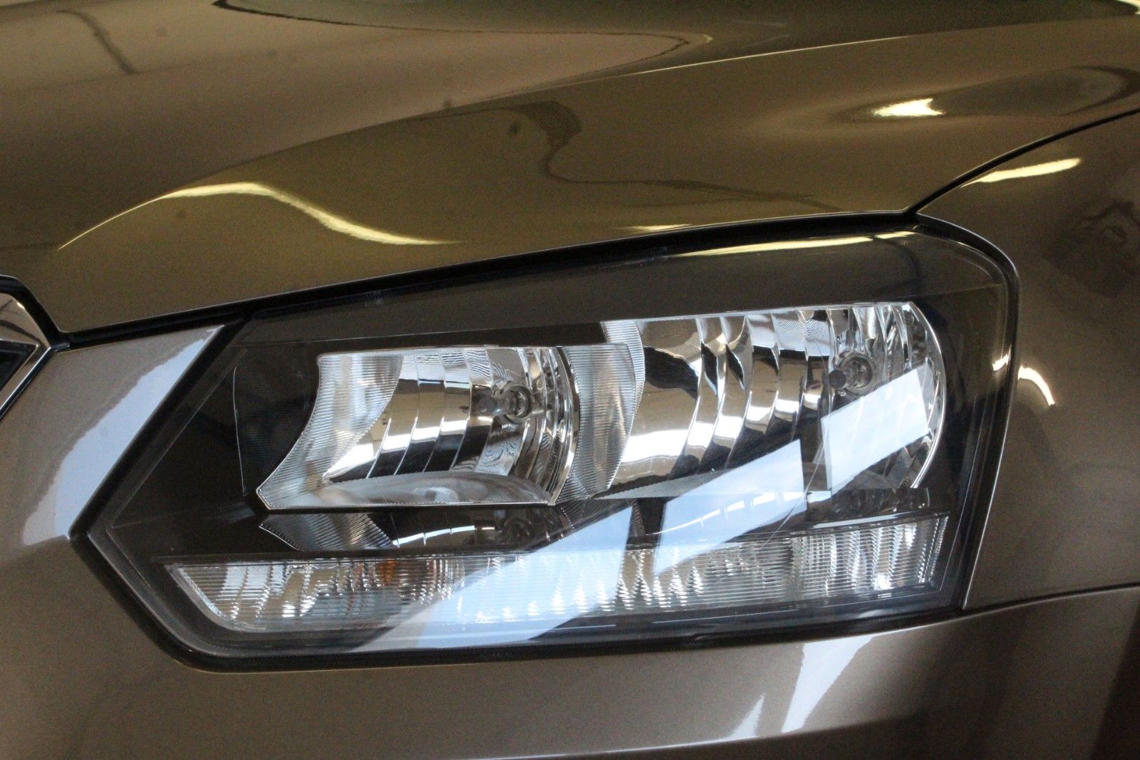 Fahrzeugabbildung SKODA Yeti 1.2 TSI Ambition AHK *Winterräder