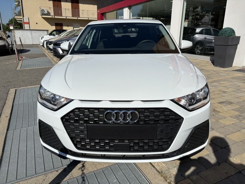 Audi A1 Sportback 25 1.0 tfsi s-tronic NAVI imagem 2