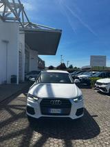 Audi AUDI Q3 2.0 TDI 120 CV Business - Audi Q3 Limousine Gebrauchtwagen