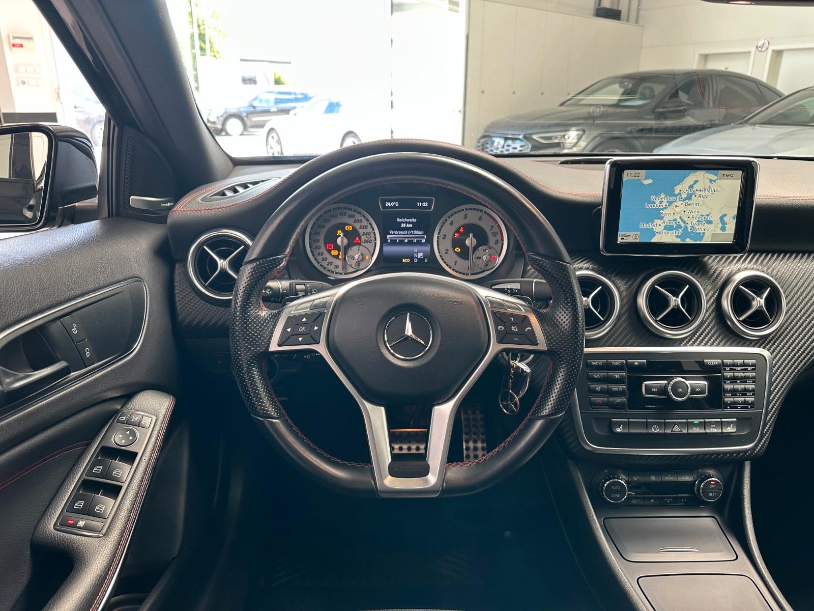 Mercedes-Benz A 250 4MATIC DCT Comand*Bi-Xenon*Leder*