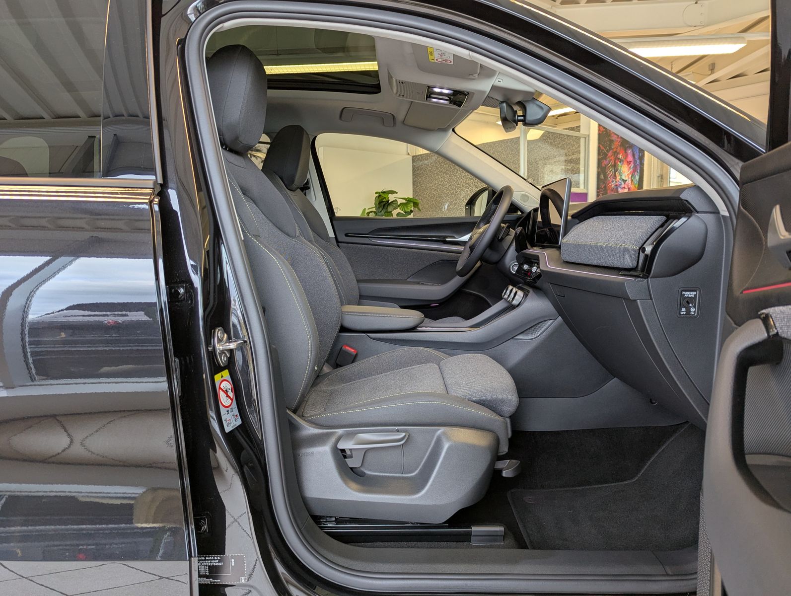 SKODA Kodiaq 2.0 4x4 Selectio Pano Matrix StHz AHK 19" - Image 15