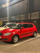 Skoda fabia 1.2 HTP 44kW - Skoda Fabia aus 2007: 1.4
