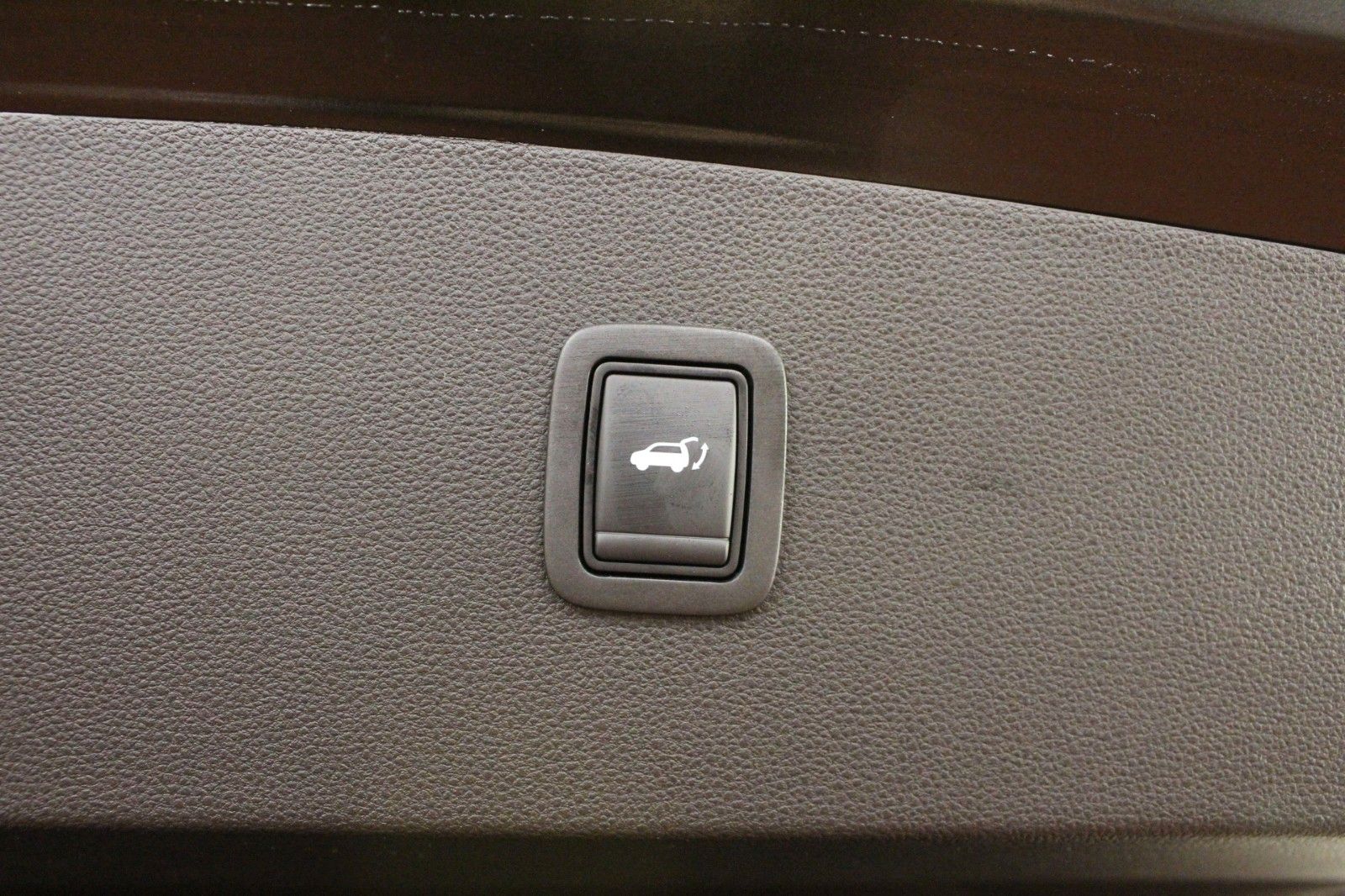 Fahrzeugabbildung Dacia Bigster hybrid 155 Journey Winter- & City-Paket