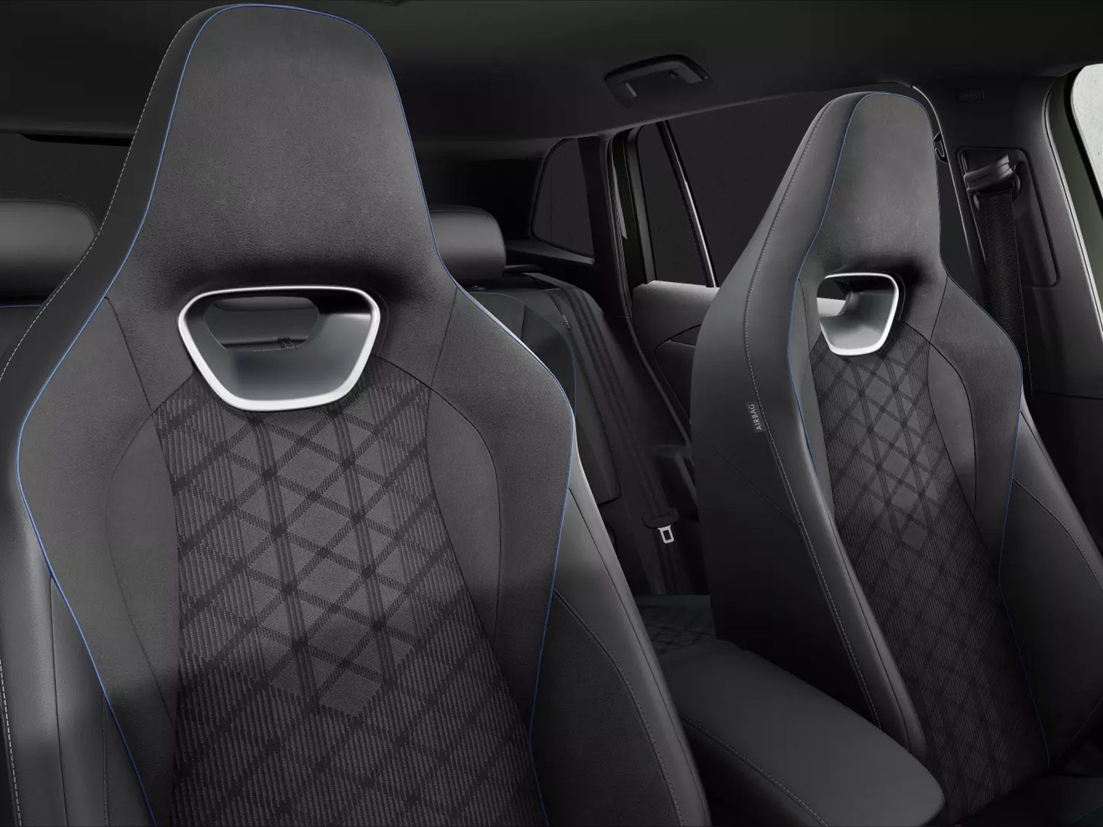 Tiguan 2.0 TDI DSG R-LINE *MATRIX*STDHZG*DCC*