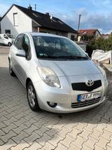 Toyota Yaris Automatik 1,3-l-VVT-i Executive MultiMode - Toyota Yaris Executive mit Benzin-Antrieb