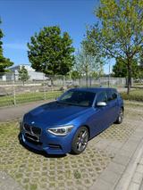 BMW M135i - blaue BMW M135