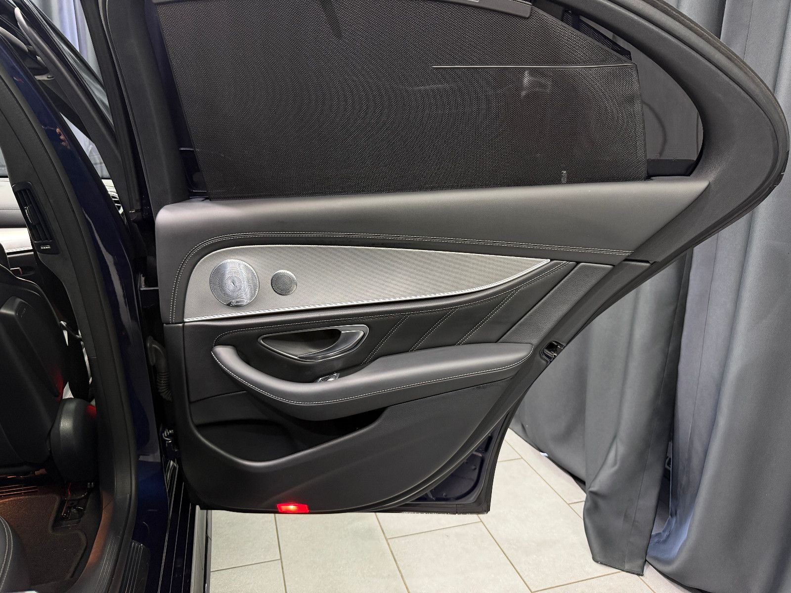 Fahrzeugabbildung Mercedes-Benz E 63 S AMG 4Matic+ |3D-BURMESTER|VOLL