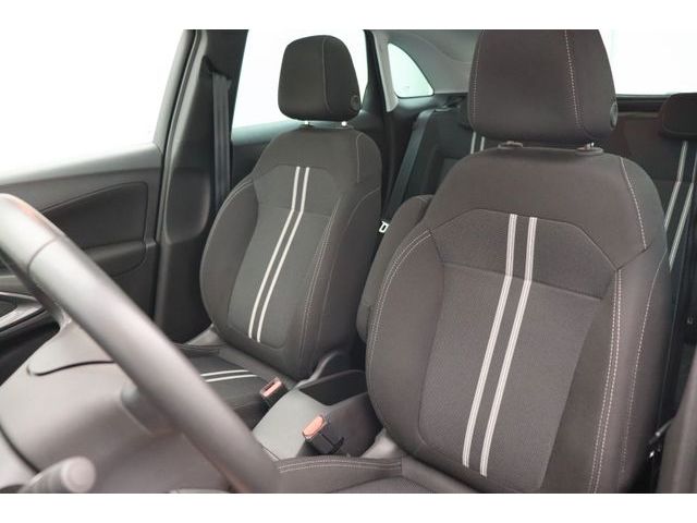 Fahrzeugabbildung Opel Crossland 1.2 Elegance AUT PANO LED NAVI