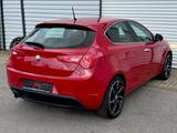 Alfa Romeo Giulietta TB Turismo-PDC-Klima-2.Hand-8fach - Alfa Romeo Giulietta: Rot