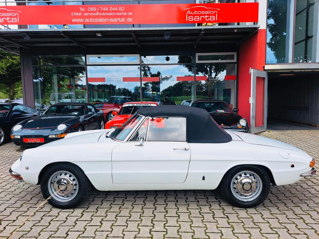 Alfa Romeo Spider