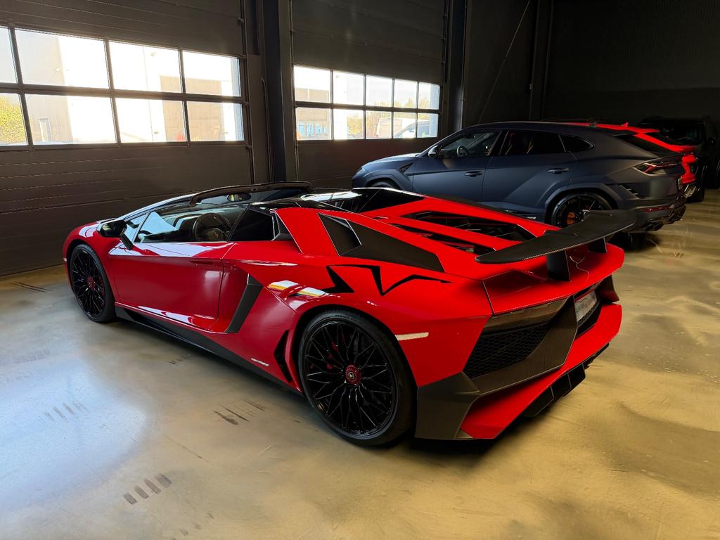 Lamborghini Aventador