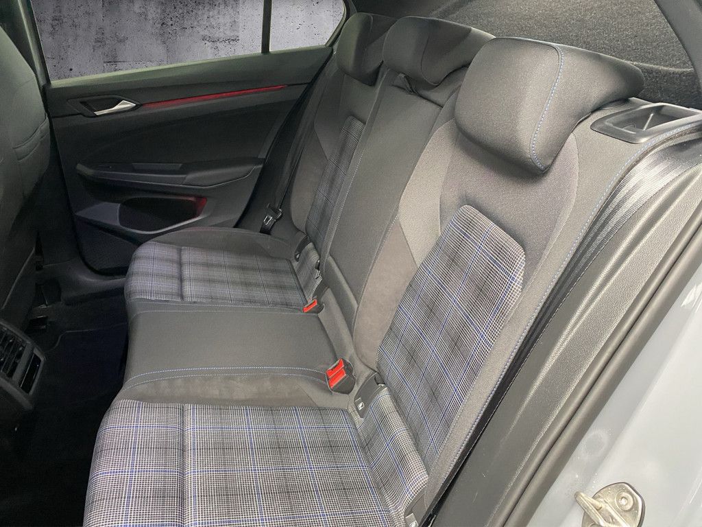 Volkswagen Golf - Bild 11