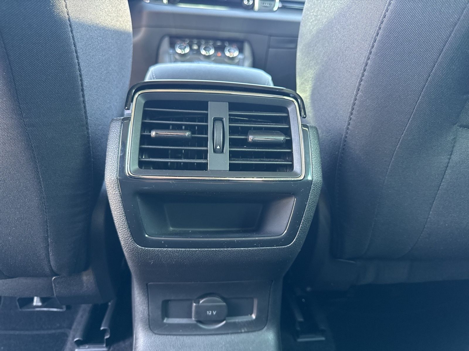 Karoq 1.5 TSI Style, Family, AHK, ACC, LED, DSG