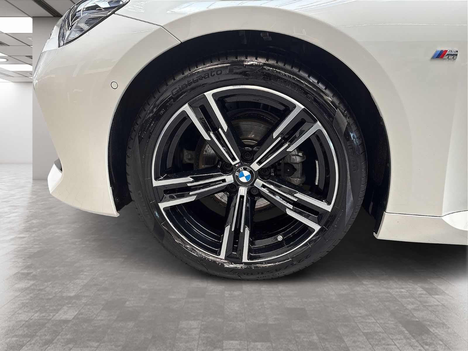 BMW 218 - Bild 9