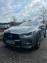 Andere Infiniti Q30S - Andere in Stuttgart