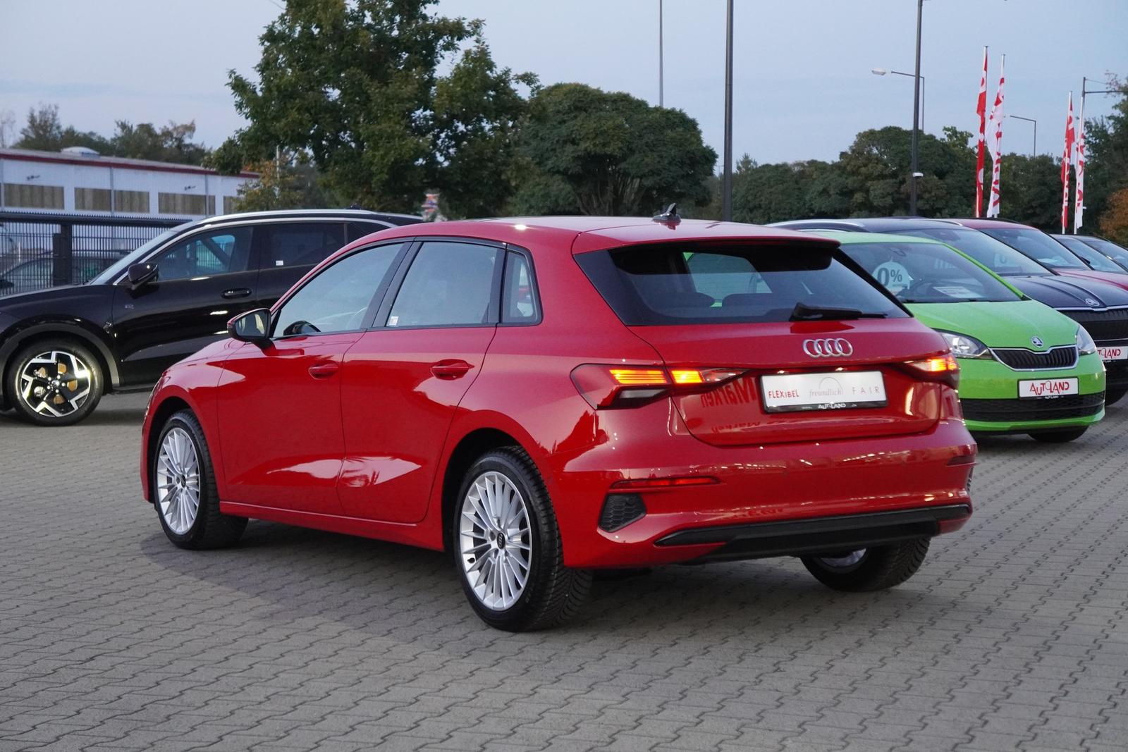 Audi A3 Sportback 35 TFSI advanced LED Klimaaut. PDC, миниатюра 3