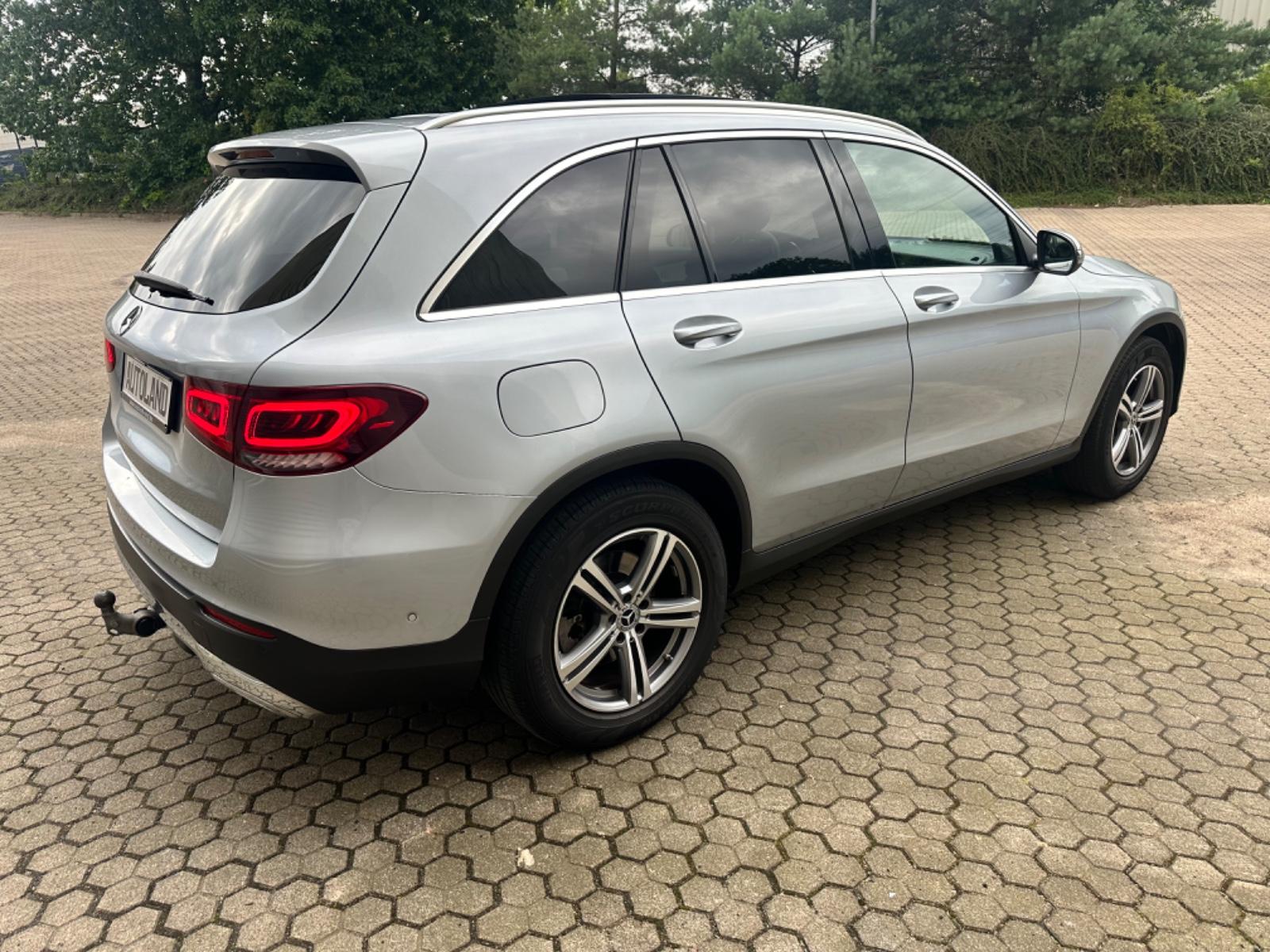 Mercedes-Benz GLC 220 d 4Matic 9G-Tro*Navi*Pano*AHK*LED*R.Cam