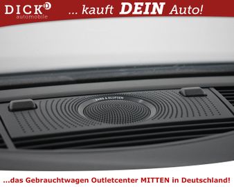 Fahrzeugabbildung Audi R8 Spyder V10 5,2FSI qutt. Limited Edition 04/30