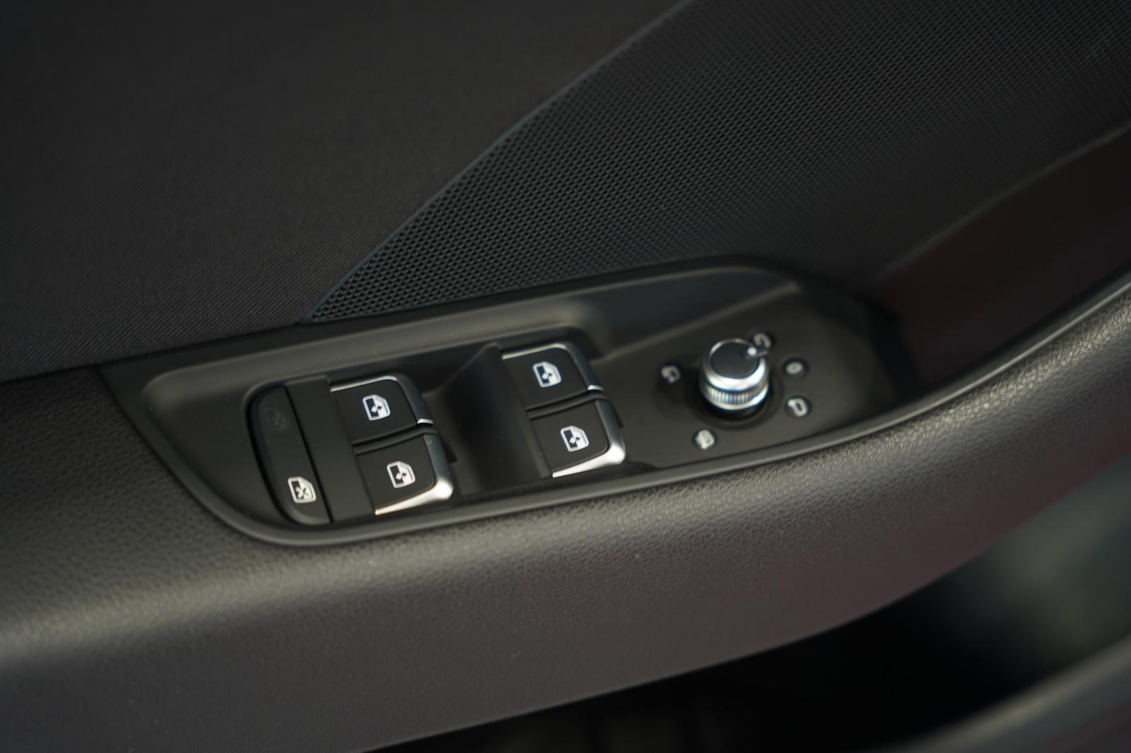 Audi A3 Sportback 35 TFSI S-Tr S Line *Matrix *Pano, миниатюра 22