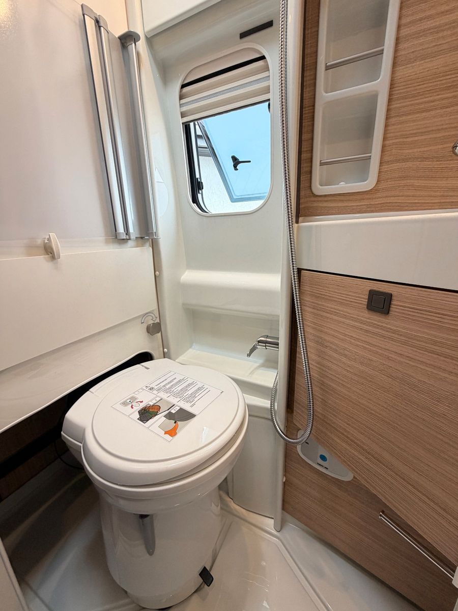 Fahrzeugabbildung Malibu Van 640 LE RB GT - first class two rooms