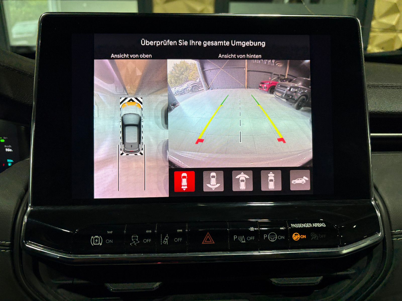 Fahrzeugabbildung Jeep Compass S Plug-In Hybrid 4WD/PANO/360°/ACC/APPLE