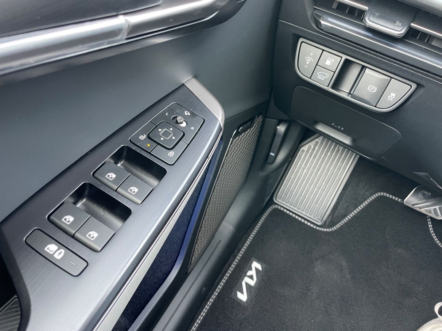 Fahrzeugabbildung Kia EV6 GT-Line 4WD Elektro LED Sitzbelüftung HeadUp