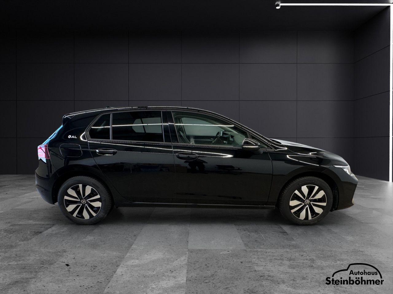 Volkswagen Golf - Bild 9