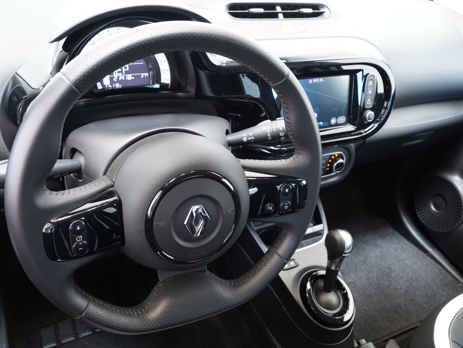 Fahrzeugabbildung Renault Twingo Urban Night Electric