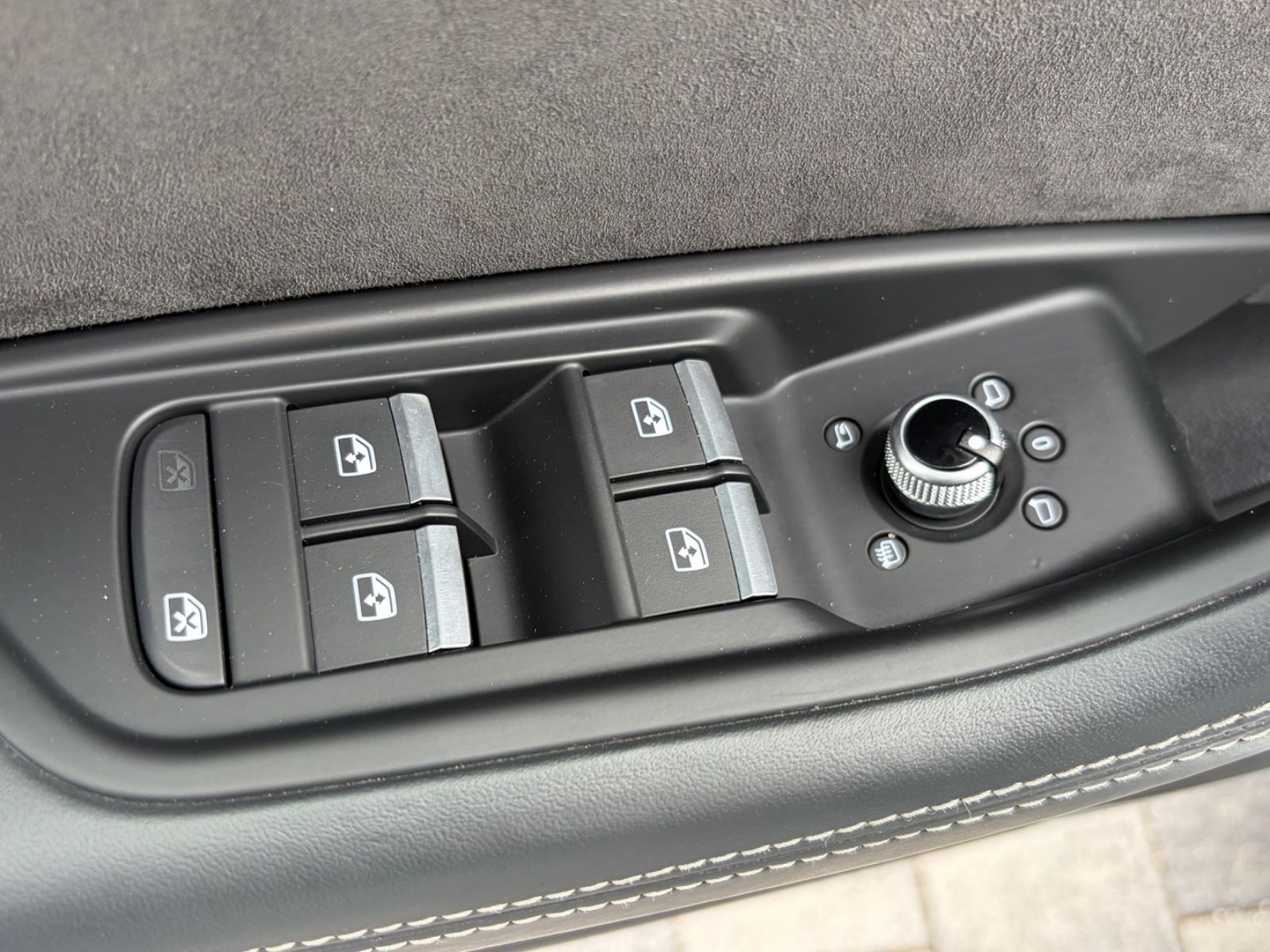 Audi RS4 Avant 2.9 TFSI Quattro foto 24