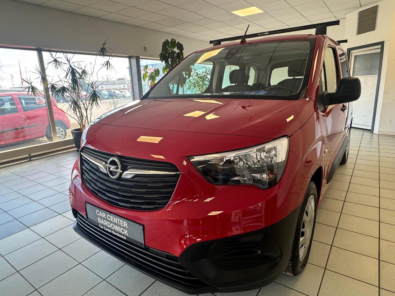 Opel Combo Life E Selection**Anhängerkupplung**
