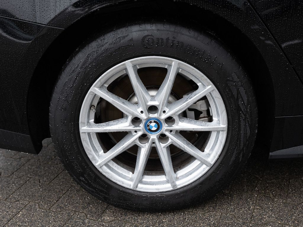 BMW i4 - Bild 13