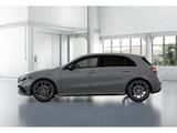 Mercedes-Benz A 200 AMG-Sport/LED/Cam/Pano/AHK/Distr/Night/19' - Mercedes-Benz A 200 Gebrauchtwagen in Mülheim (Ruhr)