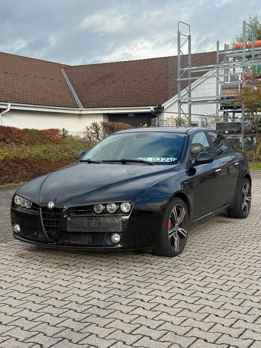 Alfa Romeo 159