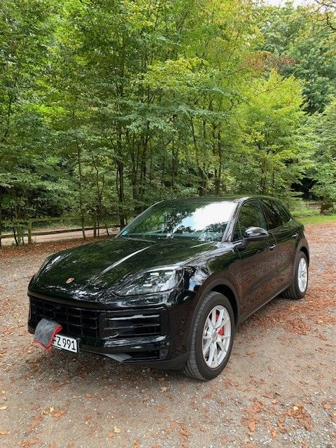 Image of Porsche Cayenne