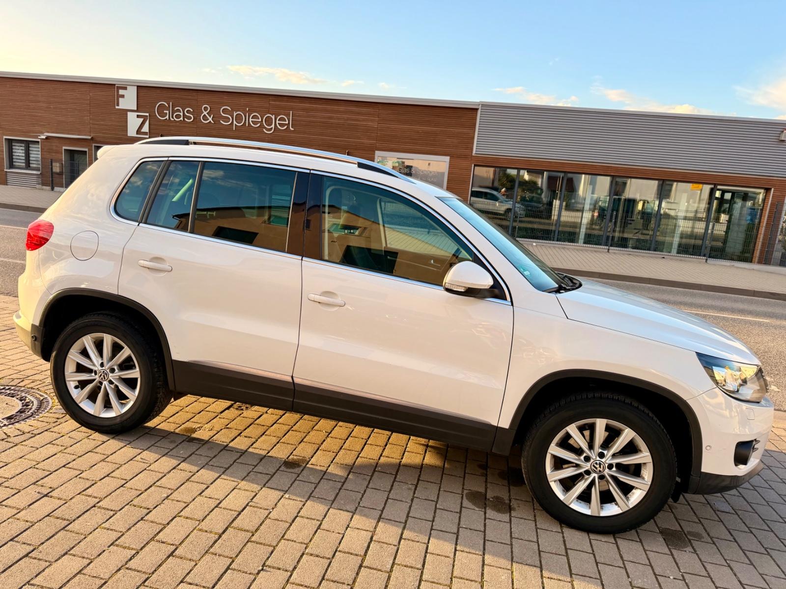 Volkswagen Tiguan Sport & Style BMT/STEUERKETTENEU