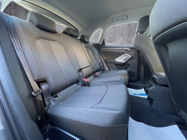 Audi Q3 35 TDI S-Tronic*VIRTUAL*LED*NAVI*APPLE*ACC