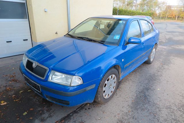 Skoda Octavia Ambiente Klima / AHK