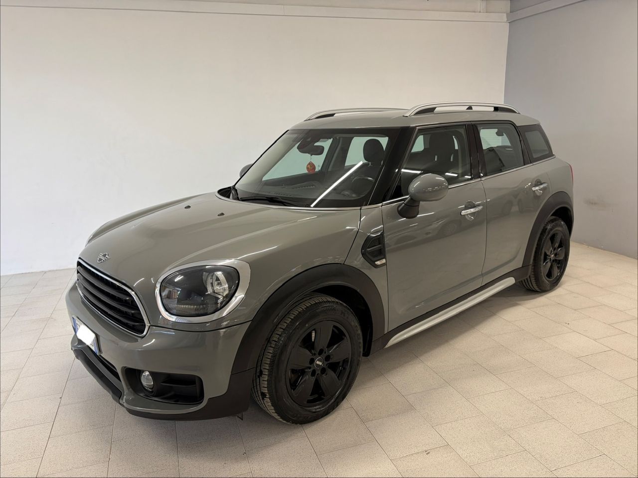 MINI ONE_D_COUNTRYMAN