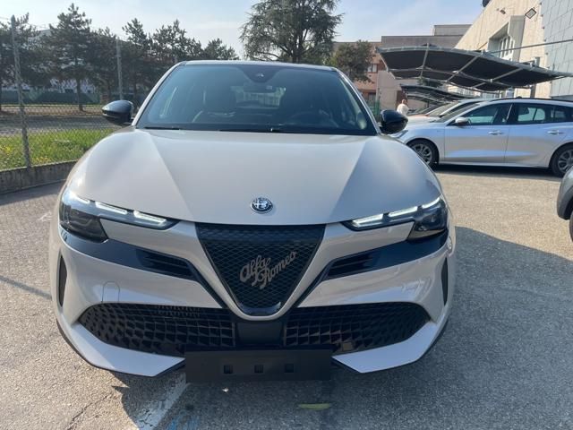 Other ALFA ROMEO Junior 1.2 136 CV Hybrid eDCT6 imagem 2