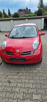 Nissan Micra Rot - Nissan Qashqai aus 2005