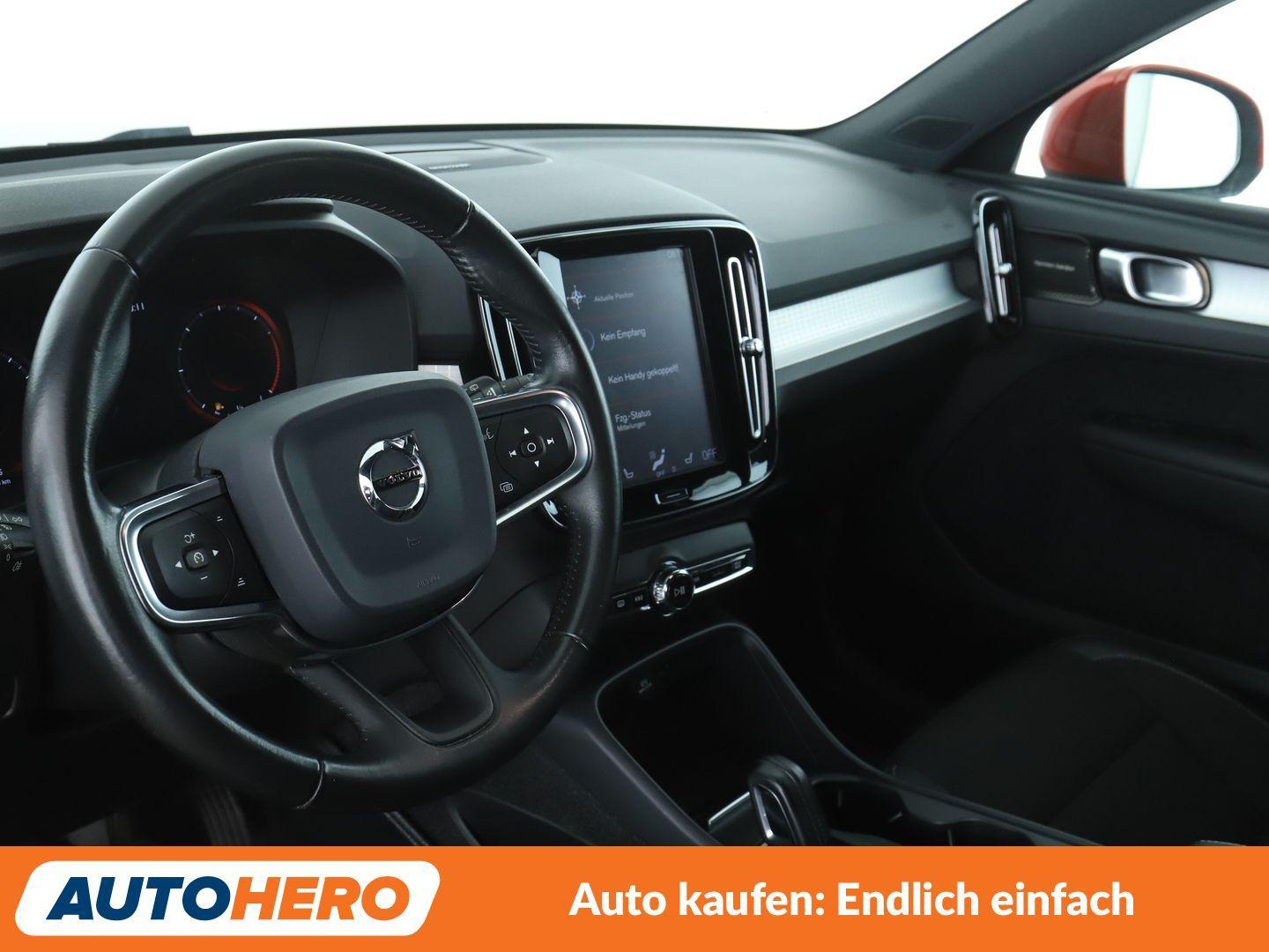 Volvo XC40 2.0 D3 Momentum AWD Aut.*NAVI*VC*TEMPO*CAM*