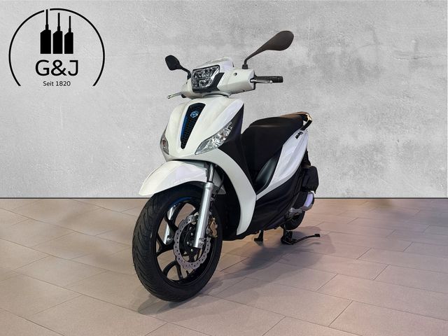 Piaggio Medley 125 Sport White