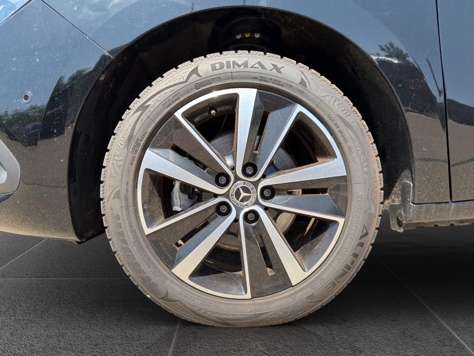 Mercedes-Benz T180d Standard