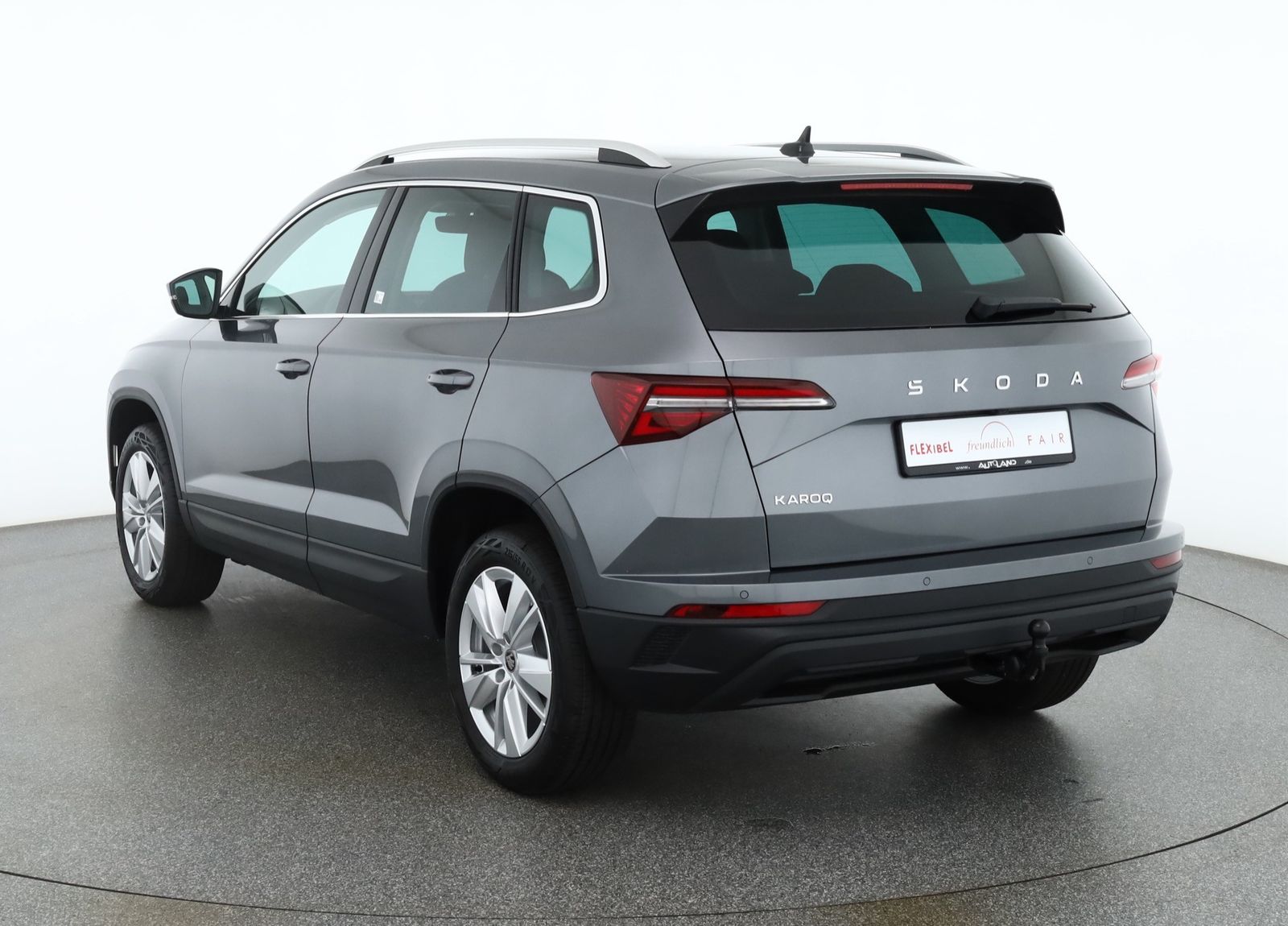 Skoda Karoq 1.5 TSI DSG LED ACC Navi AHK Kamera imagem 3