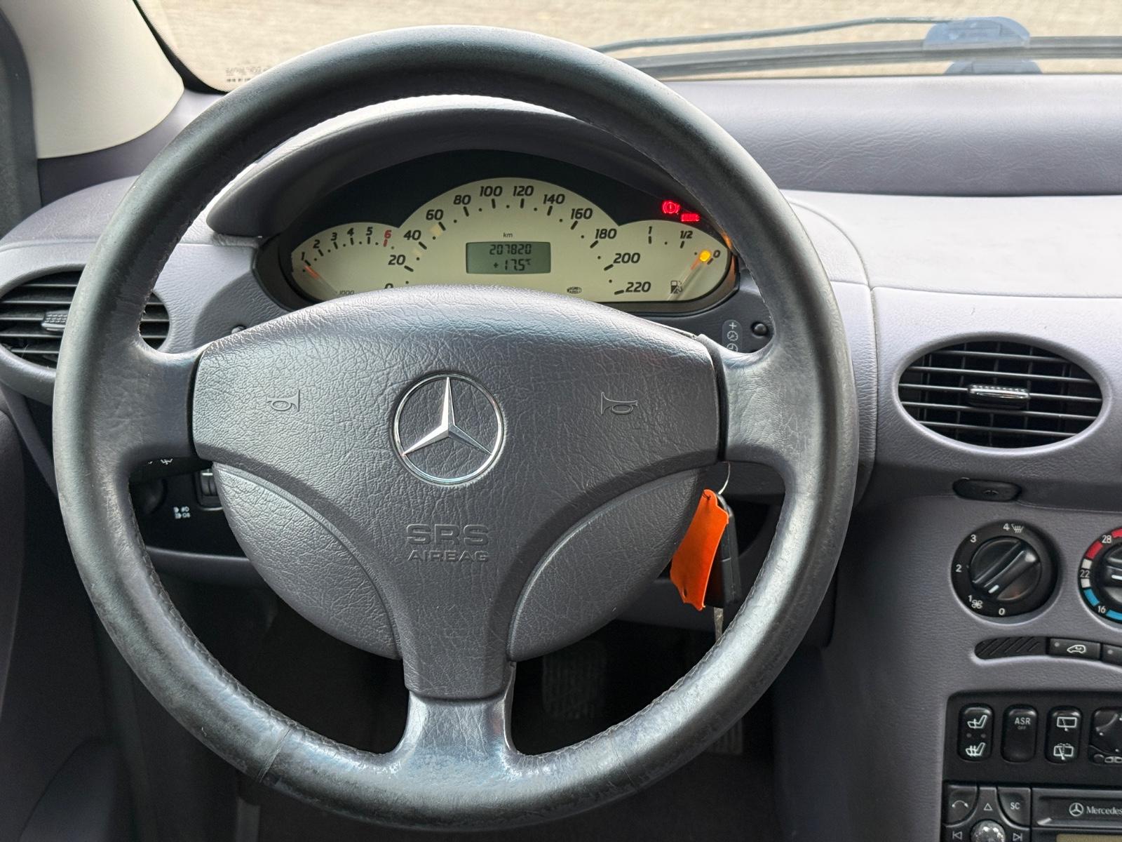 Mercedes-Benz A 190 AVANTGARDE*KLIMA*LEDER*TÜV/ASU 01/2027*TOP